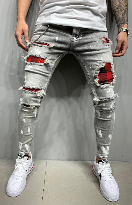 Klassische Denim-Jeans mit leichtem Stretch und seitlichen Taschen