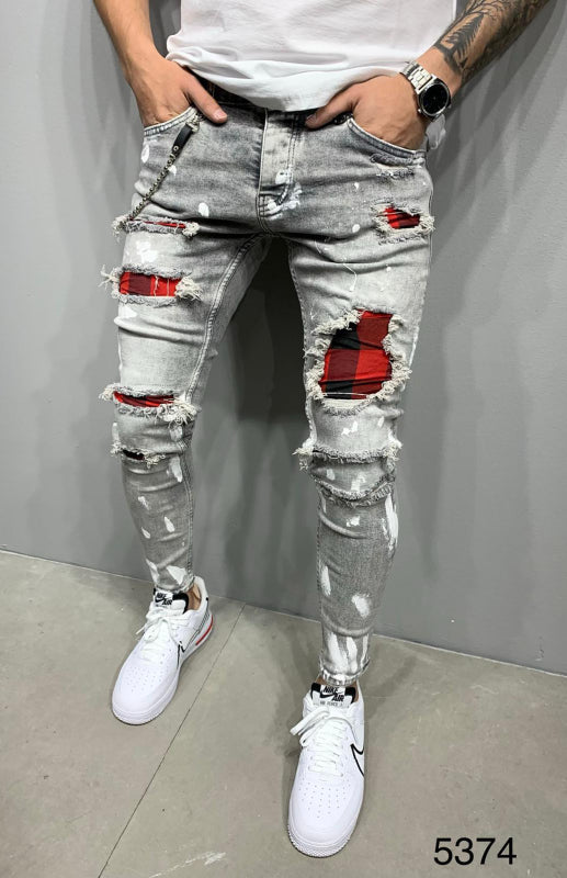 Klassische Denim-Jeans mit leichtem Stretch und seitlichen Taschen
