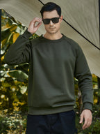 Lässiges Herren-Sweatshirt mit Raglanärmeln und Rundhalsausschnitt