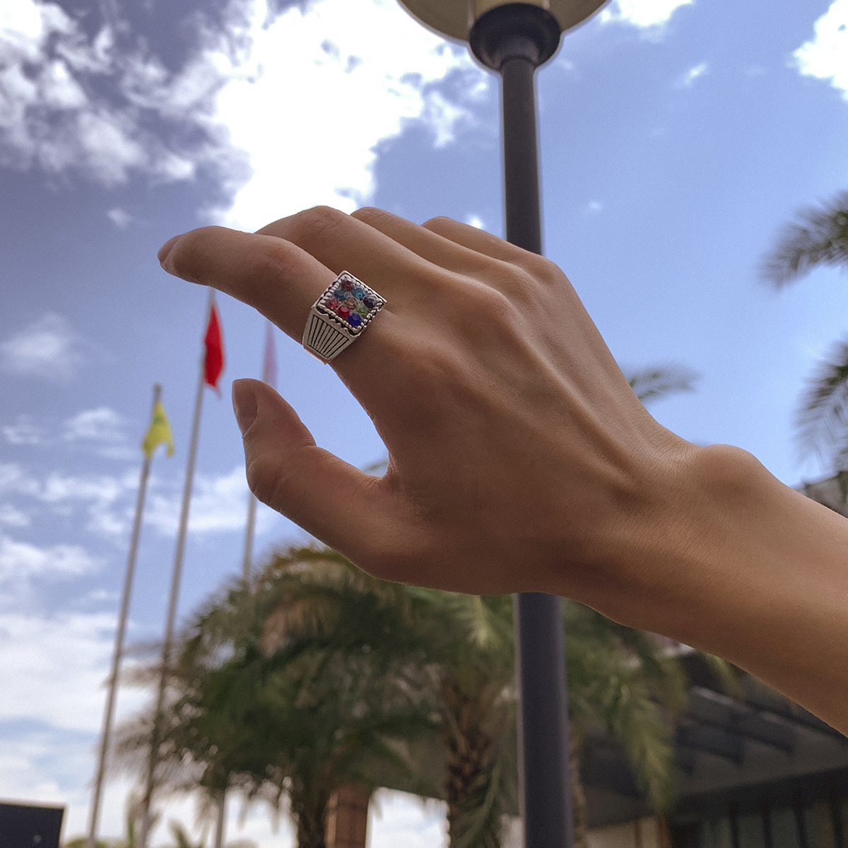 Modischer Hip-Hop-Ring im Vintage-Design – Bild 3