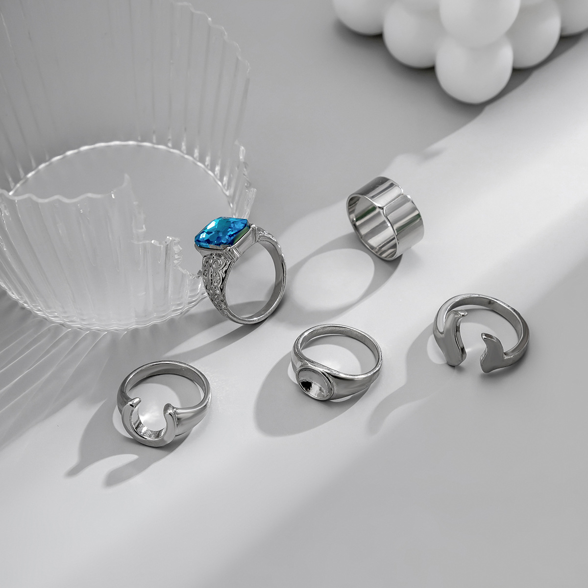 Modischer Vintage-Hip-Hop-Ring