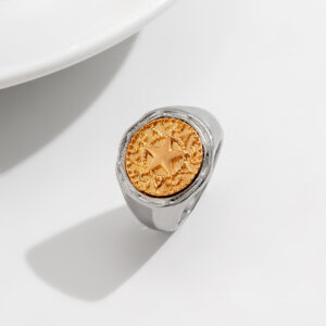 Modischer, schlichter Retro-Pentagramm-Ring